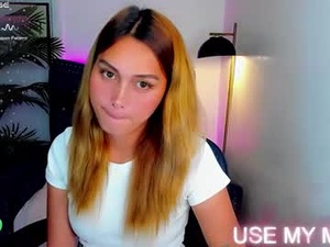 Screenshot from danicawinks webcams