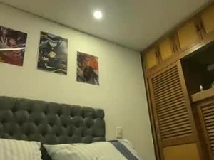 Screenshot from daniel__olman19 webcams