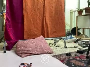 Screenshot from danielle_dutch webcams