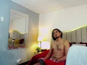 Screenshot from dante_latinhot webcams