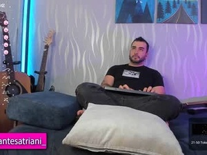 Screenshot from dantesatrianii webcams