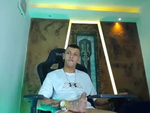 Screenshot from dany_xadiel webcams