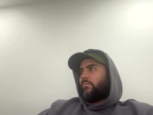 Screenshot from daphneandscooby webcams