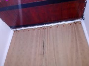 Screenshot from darasweet20 webcams