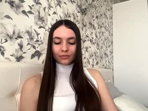 Screenshot from darceydavie webcams