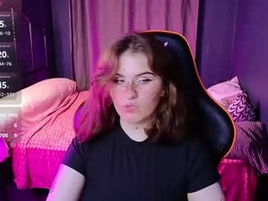 Screenshot from darksh1ne webcams