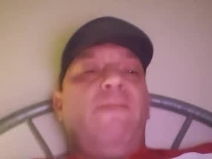 Screenshot from dazzaboxer webcams