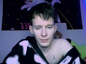 Screenshot from dearboyy_ webcams