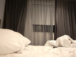 Screenshot from deepthroatqueenhunter webcams