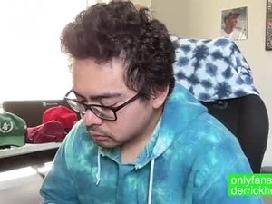 Screenshot from derrick_hose webcams