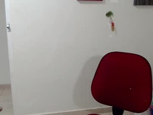 Screenshot from devorasexy2 webcams