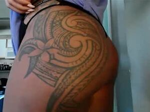 Screenshot from dickmonsta69 webcams