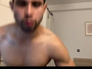Screenshot from diegomaxxx_ webcams