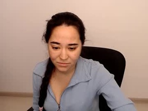 Screenshot from dinara_lov webcams