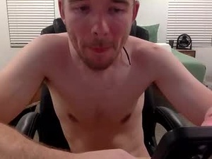 Screenshot from dirtywhitecokk69 webcams