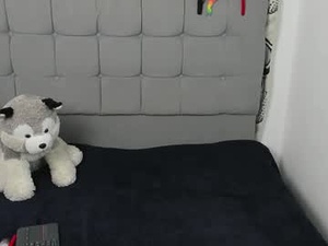 Screenshot from divine_thiago_ webcams
