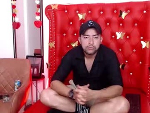 Screenshot from dominik_pleasure webcams