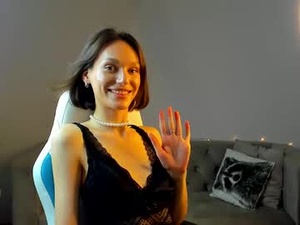 Screenshot from dominika_foxy webcams