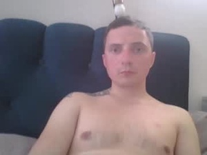 Screenshot from dov098 webcams