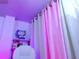 Screenshot from dovecam webcams