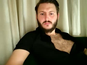 Screenshot from dragonite2626 webcams