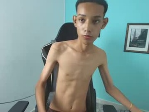 Screenshot from drake_cum23 webcams