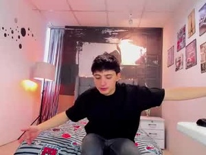 Screenshot from draven_night webcams