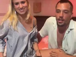 Screenshot from dreamcouple12345677 webcams