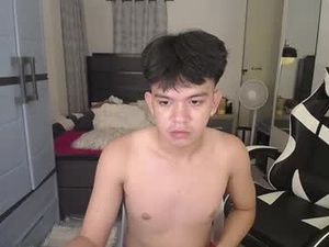 Screenshot from drumsthick webcams
