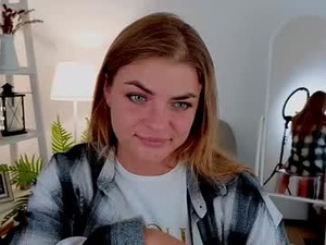 Screenshot from drunk_angel_ webcams