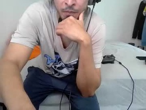 Screenshot from duke_thick webcams