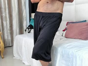 Screenshot from dylan_collins9 webcams