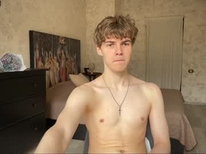 Screenshot from dymonted webcams
