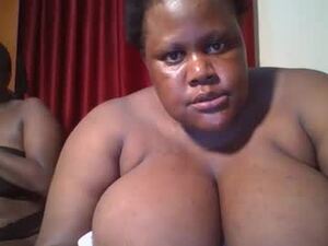 Screenshot from ebony_magixs webcams