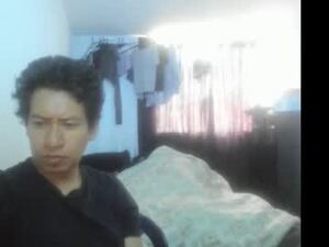 Screenshot from ecrizn123 webcams