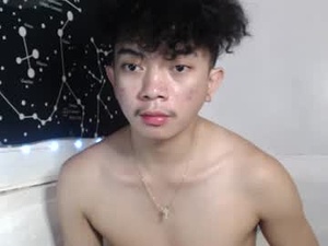 Screenshot from edward_cums webcams