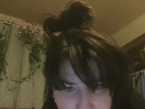 Screenshot from eggnog_and_booty webcams