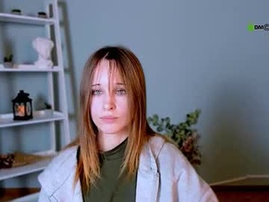 Screenshot from eira_mouse webcams