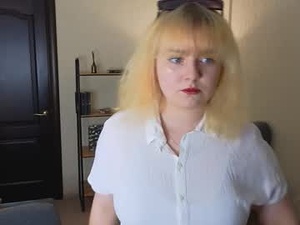 Screenshot from elaine_lewis webcams