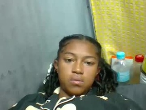 Screenshot from elaliealdy webcams