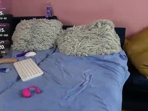 Screenshot from eleanor_xx webcams