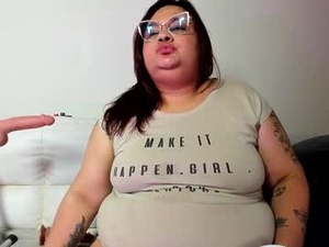 Screenshot from electrabig_xxx webcams