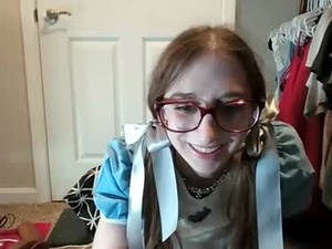 Screenshot from elenore_hoesevelt webcams