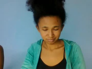 Screenshot from eliciiine webcams