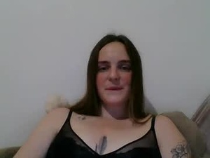 Screenshot from elizabet22004 webcams