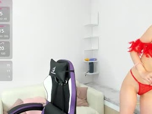 Screenshot from ella_starrr_ webcams