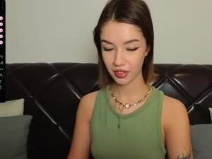Screenshot from ellie_miller_ webcams