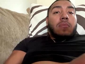 Screenshot from eltoxico0127 webcams