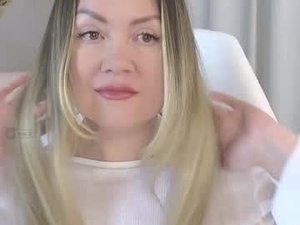 Screenshot from elyaherry webcams