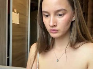 Screenshot from emi__ly webcams